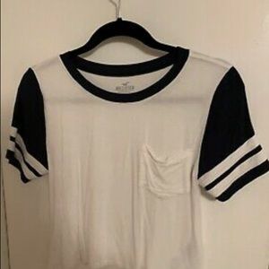 Hollister easy pocket T